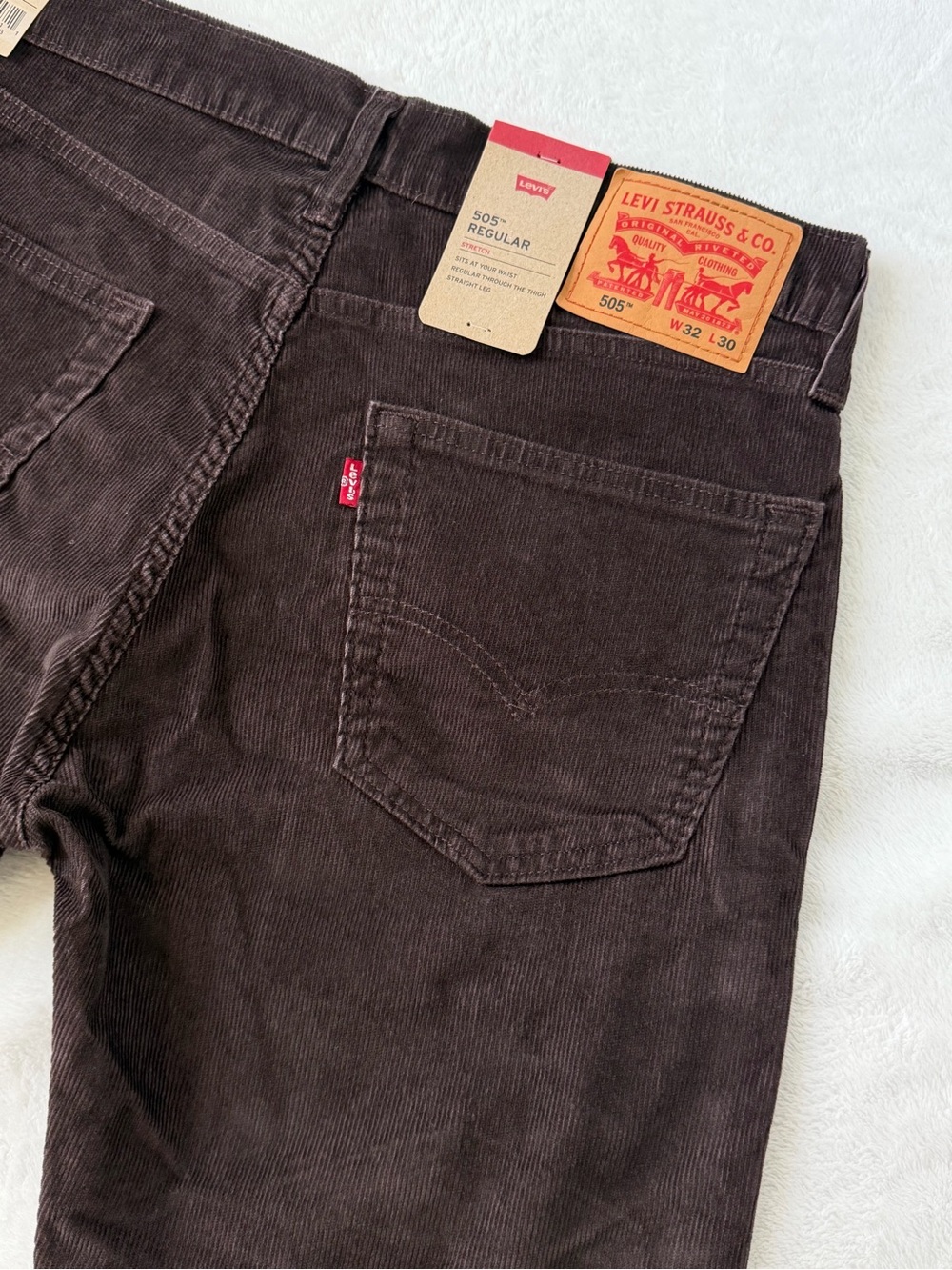 Levi's 505 Men's Brown Corduroy Pants W32 L30 NWT